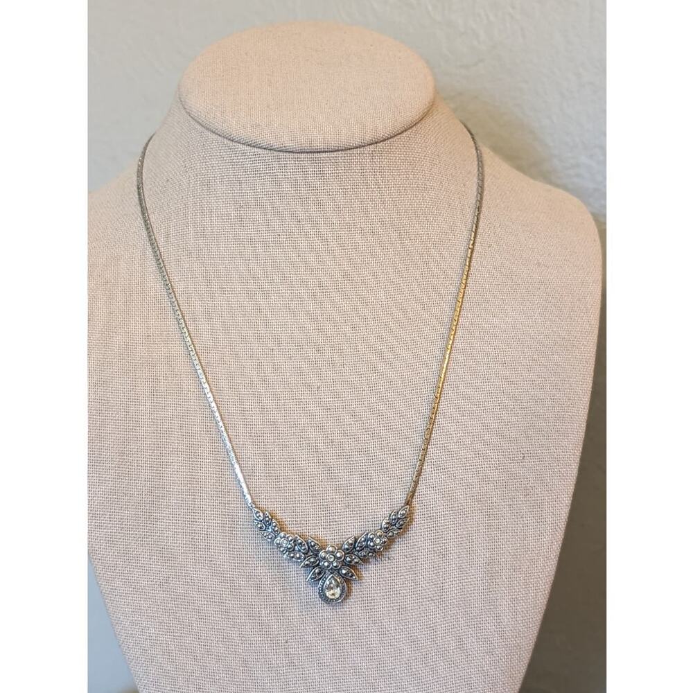 Avon Art Deco Style Silver Plated Metal Marcasite Stone Floral Choker Necklace